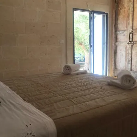 La Monacedda - Country Boutique - Laura Apartman Ostuni